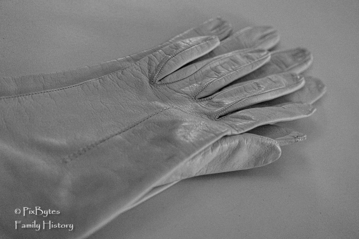 hand made leather gloves